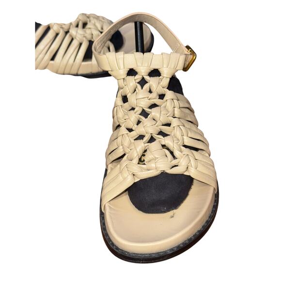 Massimo Dutti patent leather sandals size euro 41 - Picture 3 of 8